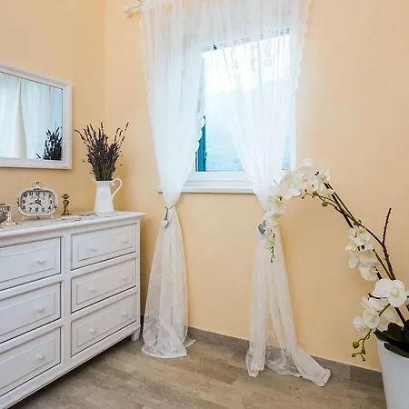 Stonegate Estate - Bonus, Dvije Jedna Cijena! Willa Opatija