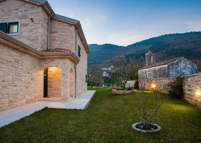 Stonegate Estate - Bonus, Dvije Jedna Cijena! Willa Opatija