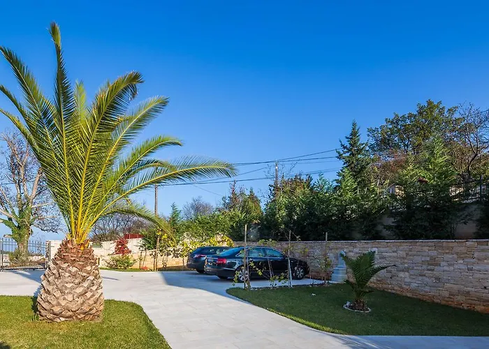 Stonegate Estate - Bonus, Dvije Jedna Cijena! ヴィラ *